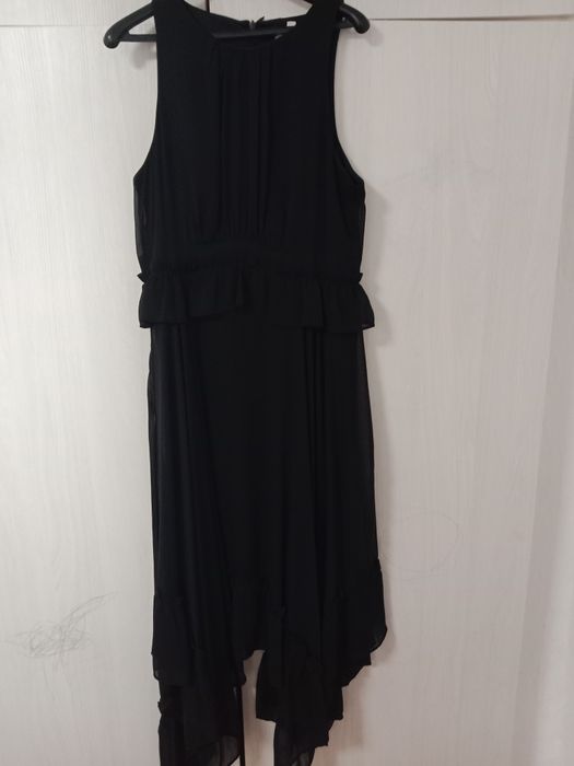 Красивые платье по отличной цене