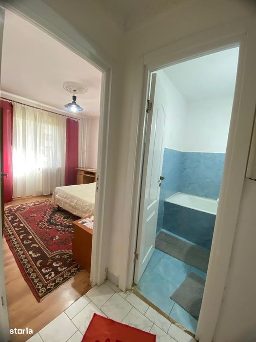 2 camere la parter, Narcisa Sf. Dumitru