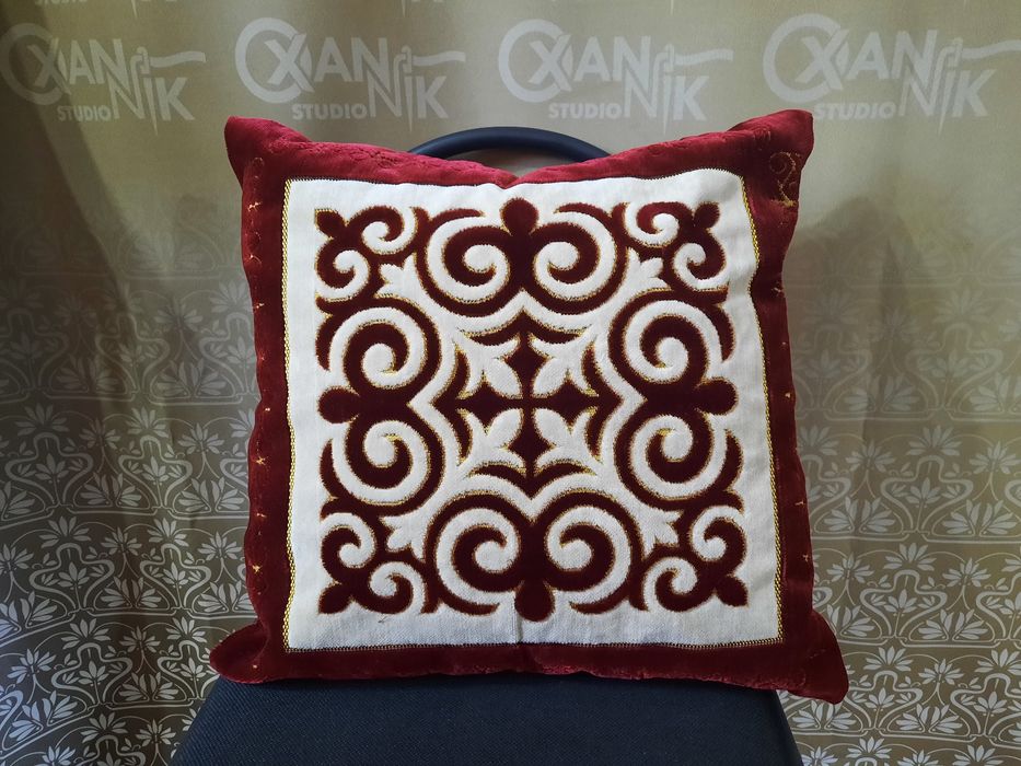 Чехлы на подушки