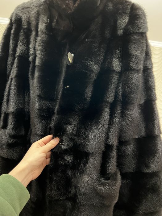 Норковая шуба черная