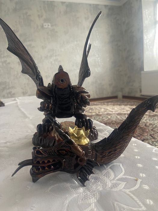 Suvener trubka ruchnoy izdela iz dereva drakon