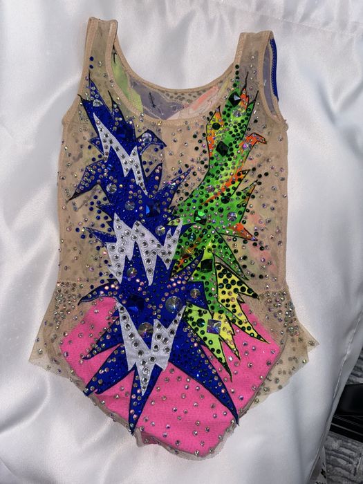 Продаю Купальник художественной гимнастике