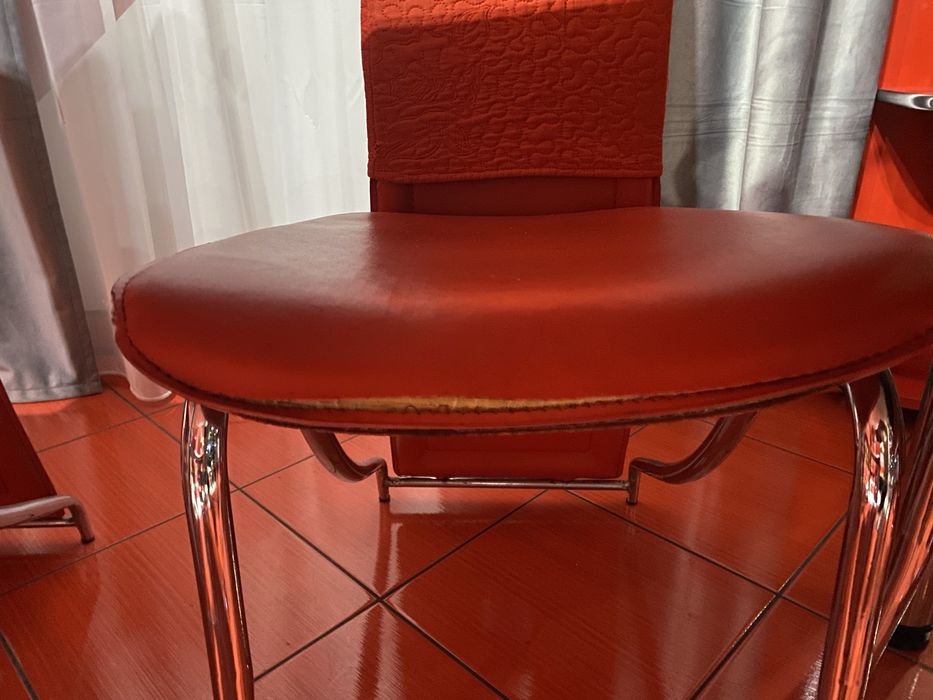 Scaune living in stare buna 8 bucati