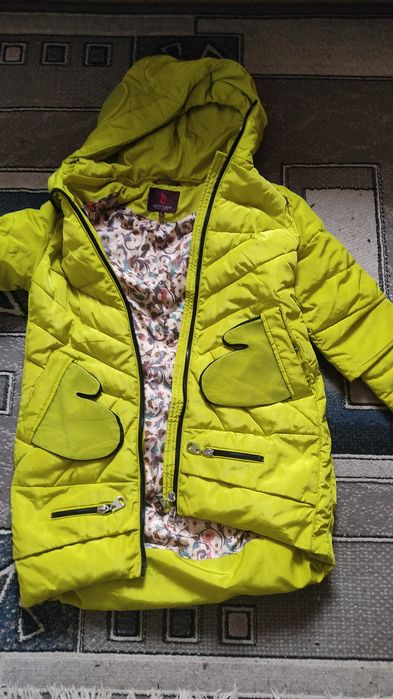 Куртки женские..