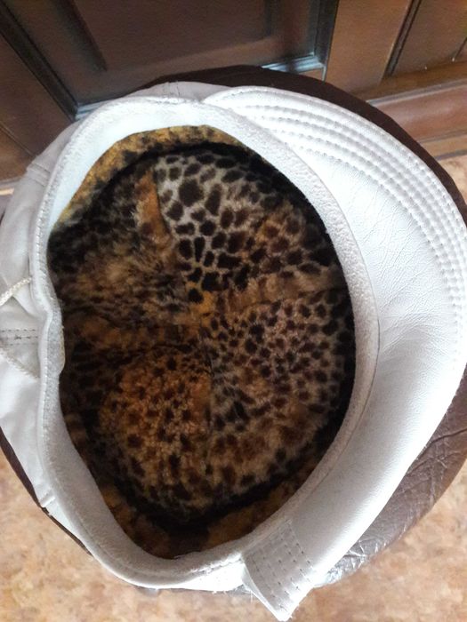 Кожаные береты, беретки