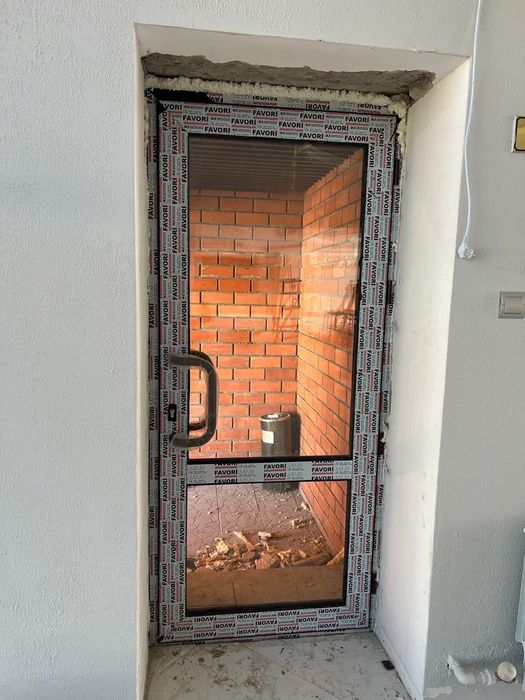 Пластиковые окна Двери Витражи