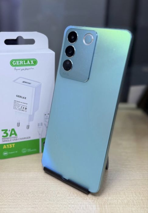 Смартфон Honor C8-128gb