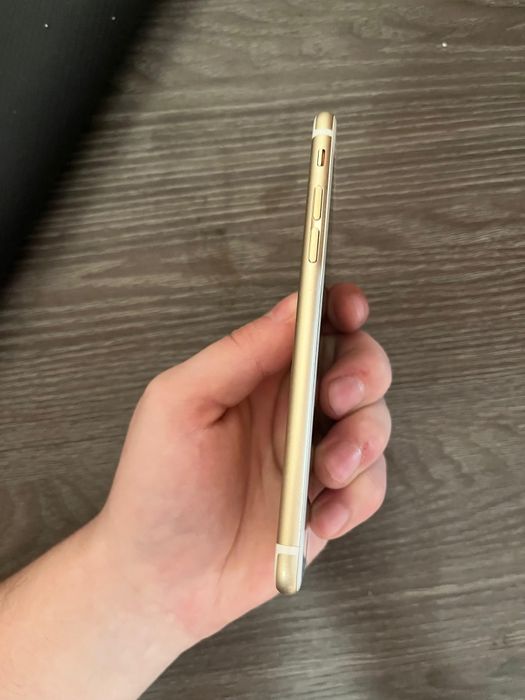 продам iPhone6..