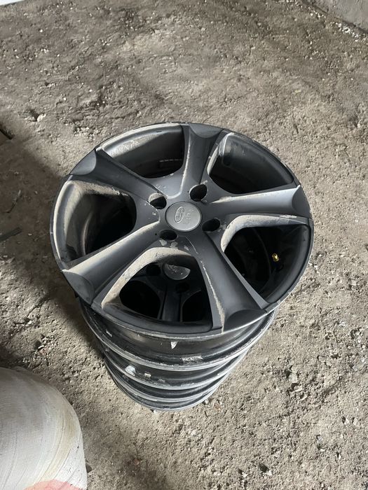 Продам комплект дисков R15