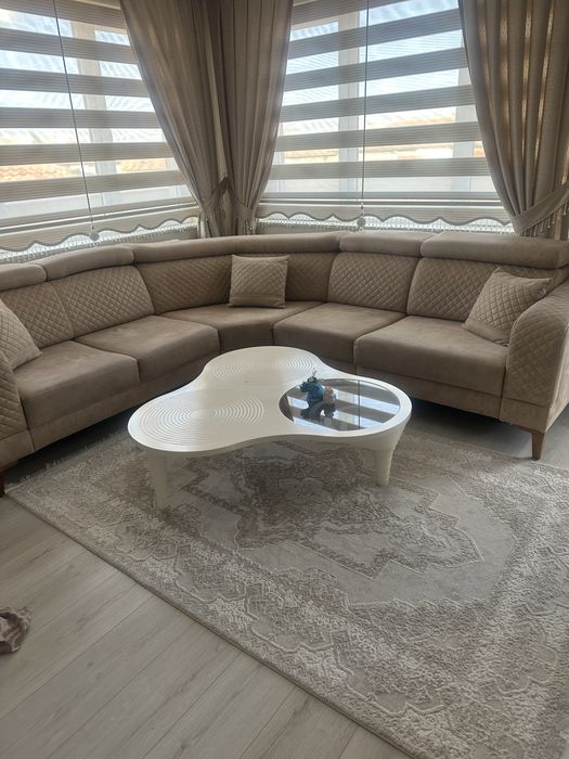 Холова гарнетура