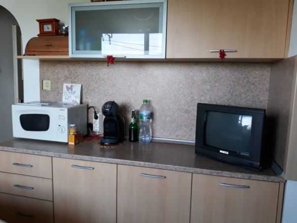 Дава се под наем Двустаен апартамент в Бургас, Меден рудник - зона А - 65 кв.м за 175 € - Снимка #6