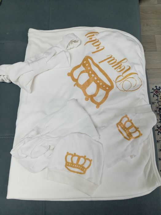 Продам вещи деские от 3000,до 5000