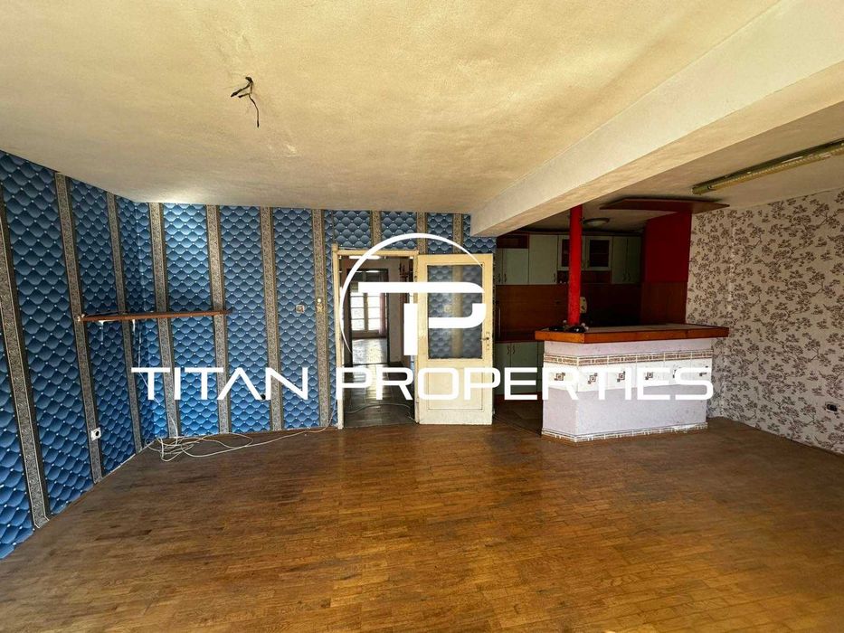 Продава се Двустаен апартамент в Варна, Зимно кино Тракия - 72 кв.м за 1750 €/кв.м - Снимка #3