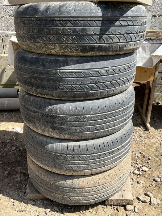 Шины автоколеса.