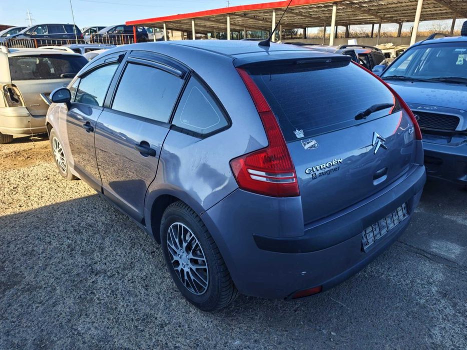 Ситроен С4 / Citroen C4 1.4 бензин