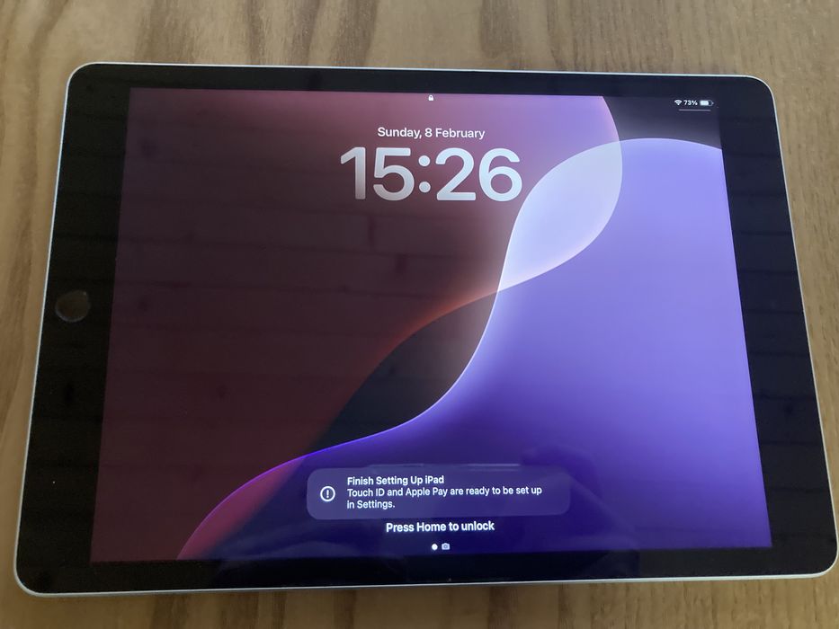 iPad 9th Gen 256GB – stare foarte bună, cutie + încărcător