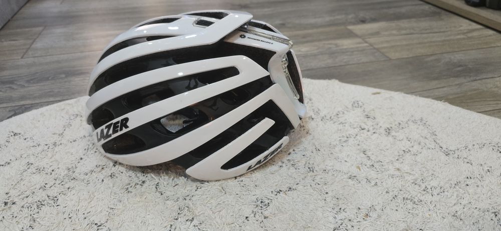 Каска Lazer z1  mips  L размер