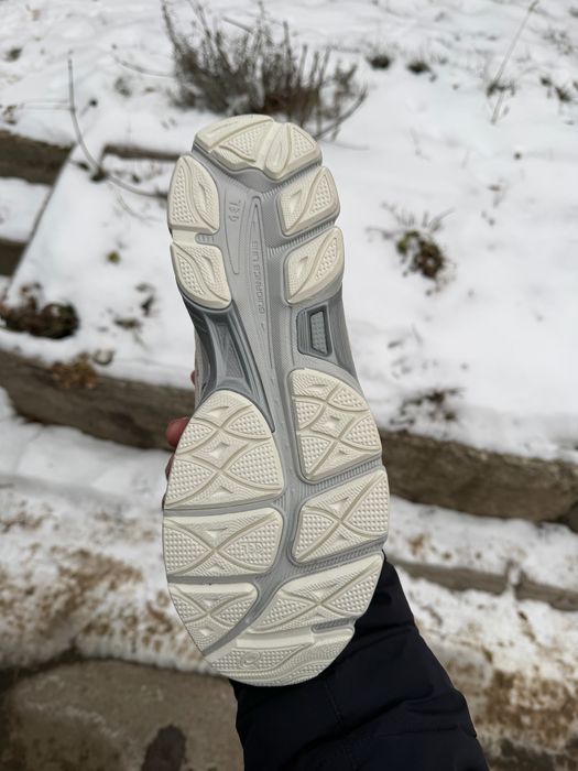 De vazare adidasi asics gel-nic