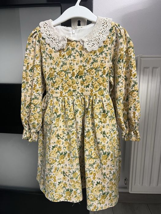 Rochita fetite 4-5 ani