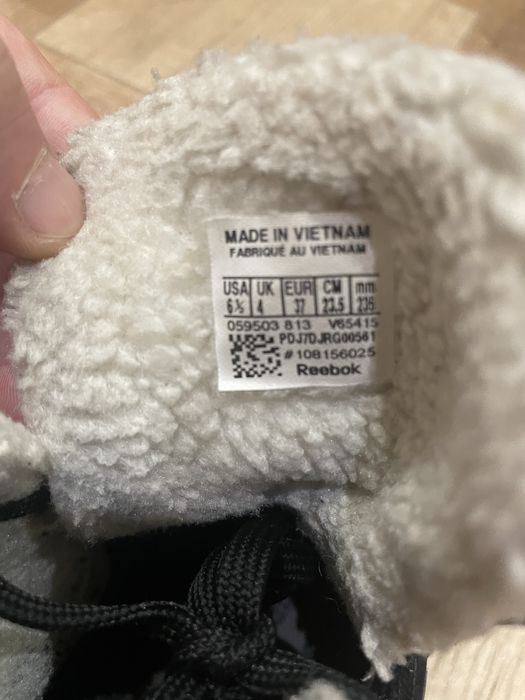 Кроссовки Reebok женские