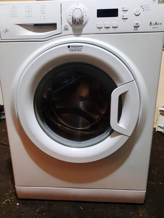 Masina de  spălat  ariston