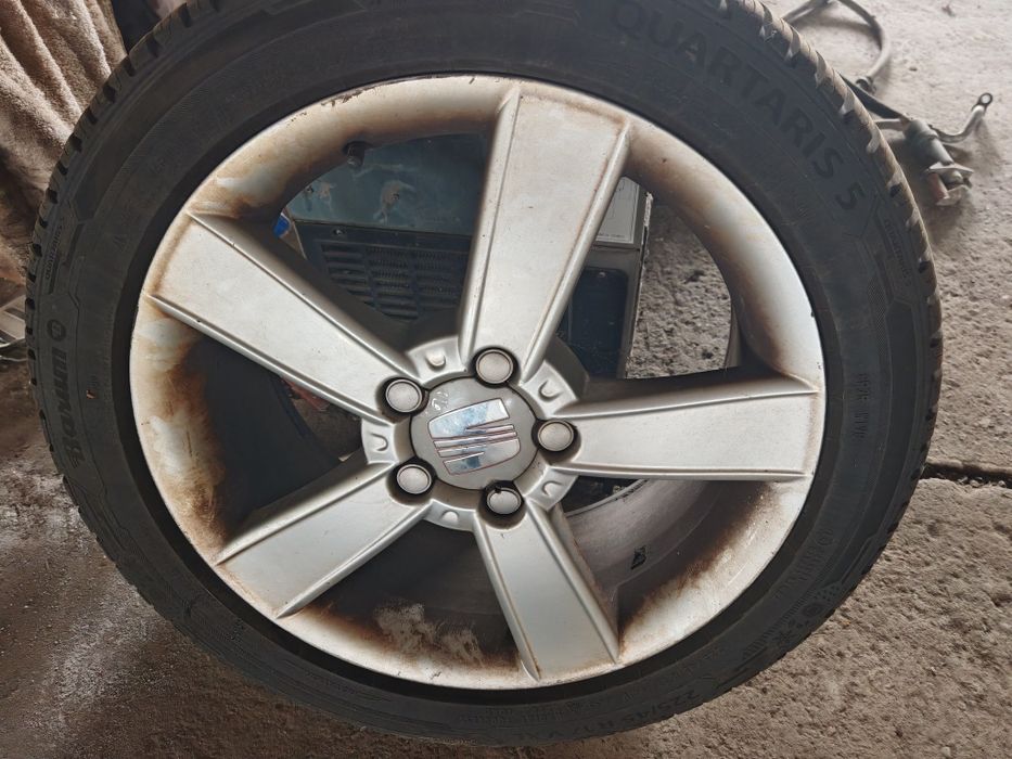 Jante originale Seat 5x112 R17 anvelope 225.45 17 all season DOT 2023