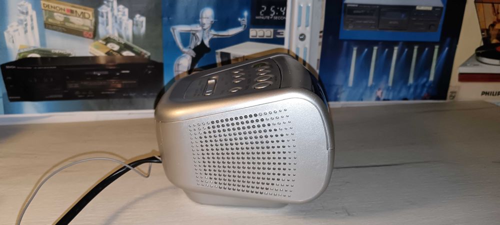 Radio cu ceas Sony Dream Machine ICF C115 (afisaj mare)