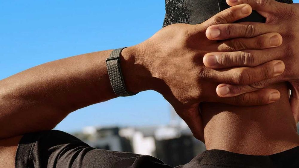 Умный Фитнес-браслет Google FitBit Air не Whoop, не apple watch