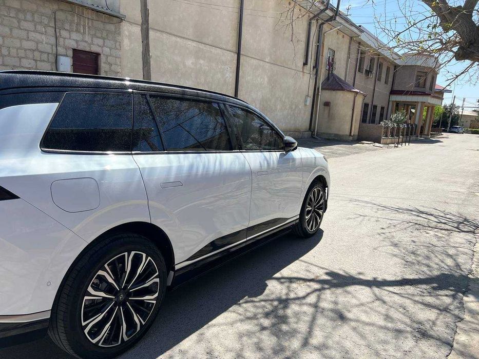 Donfeng EP 008 oq rangda holati ideal