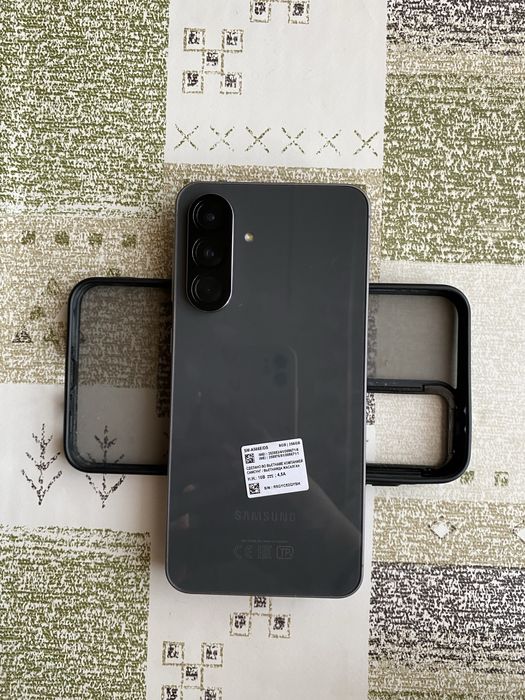 Продам Samsung ( Galaxy A56) 5G