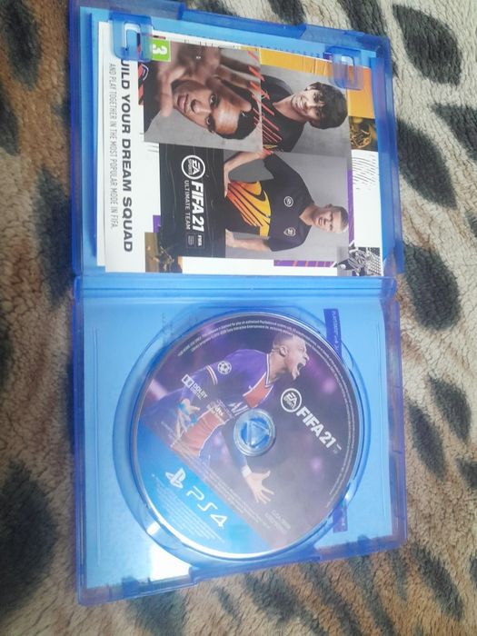 Фифа 21 работает