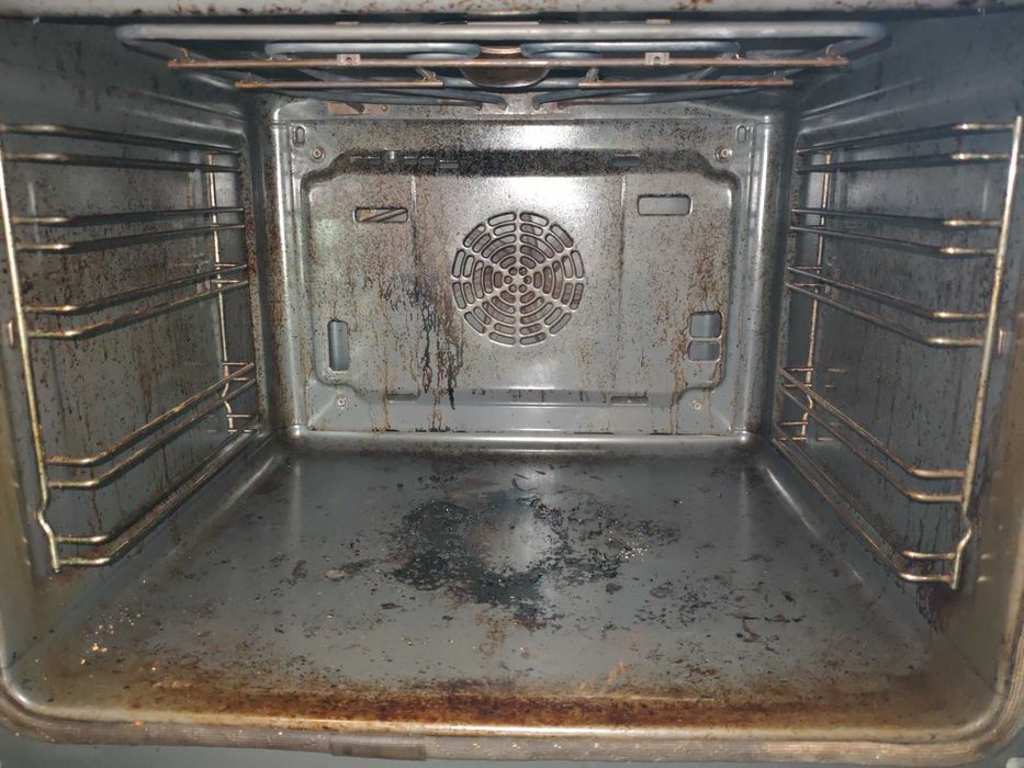 Фурна за вграждане Bosch HBA73B250 (Произведена в Германия) – ЗА ЧАСТИ / РЕМОНТ