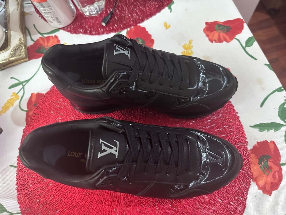 Louis Vuitton Run Away