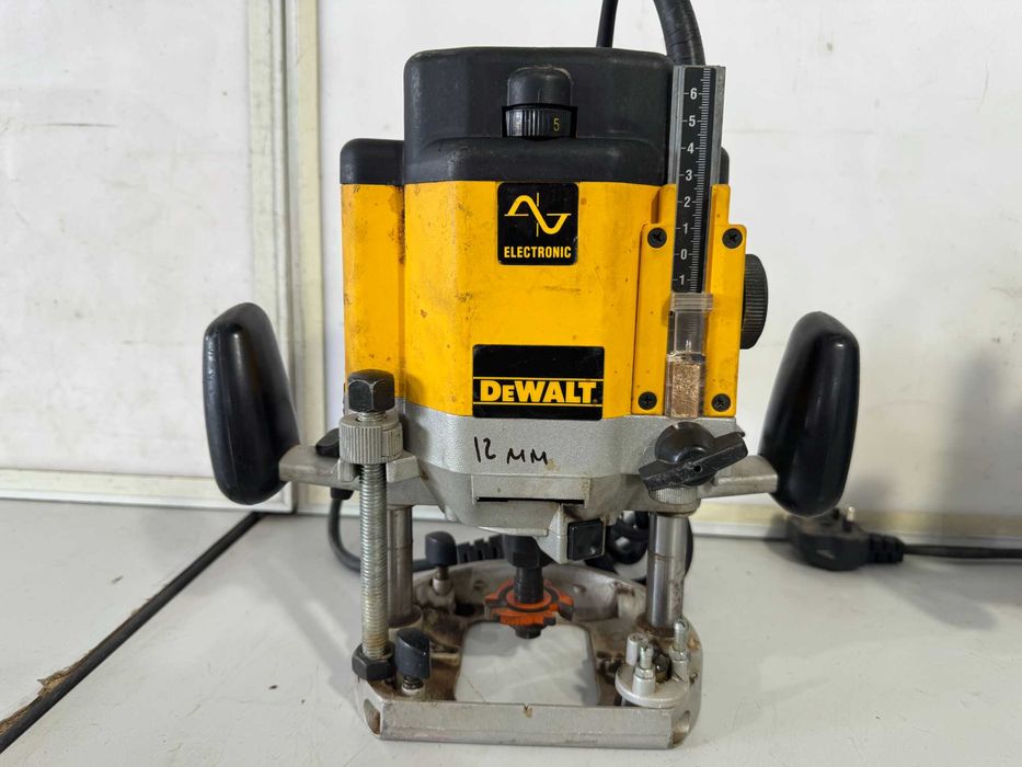 Оберфреза - Dewalt, Bosch, JCB, Hitachi