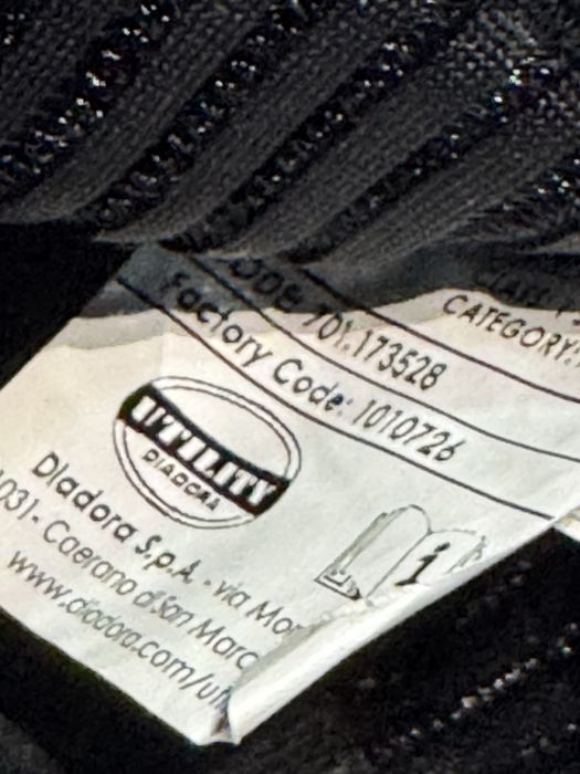 Работни обувки с метално бомбе DIADORA .Номер 45