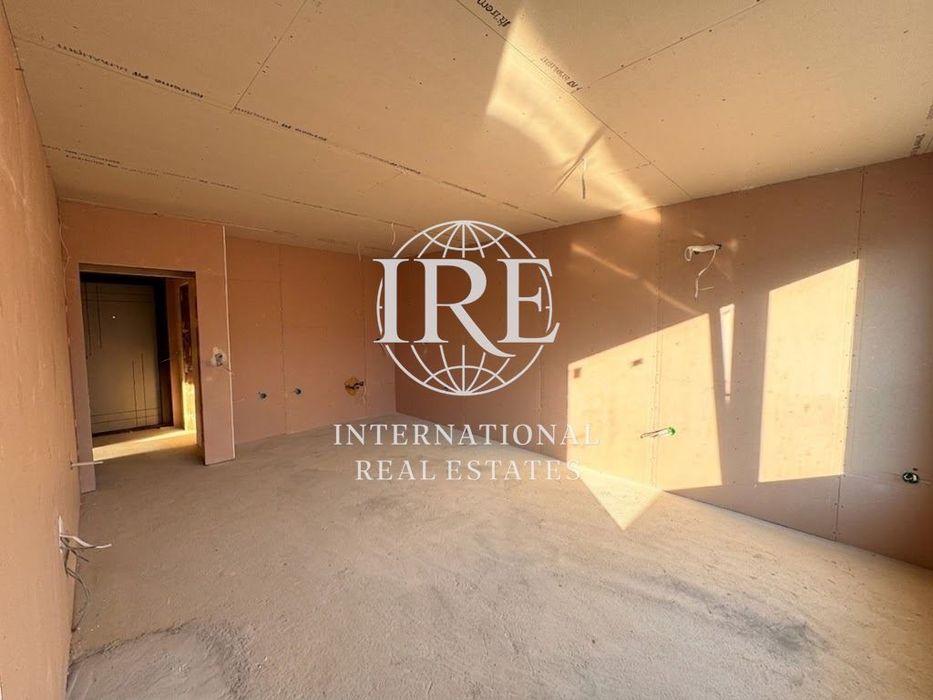 Двустаен апартамент в нова сграда с асаньор 72 кв. Владислав Варненчик