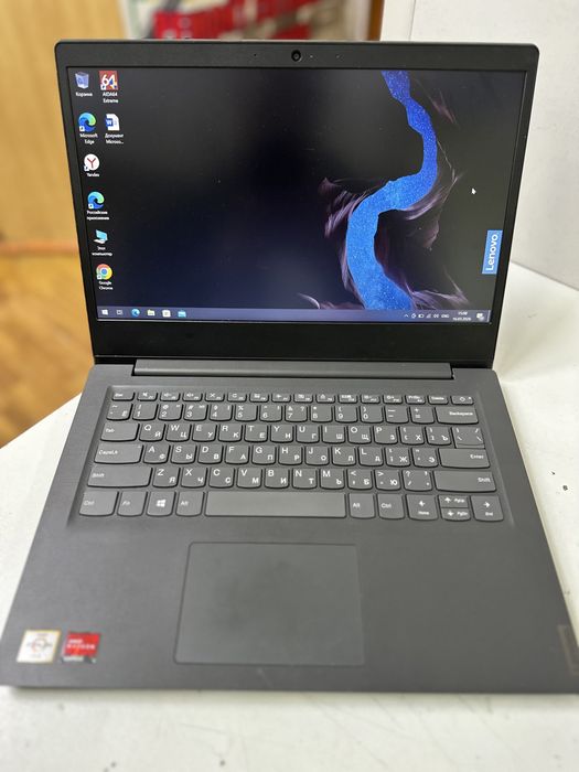 Проодается ноутбук