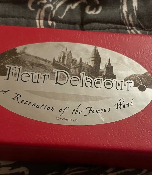 Зашеметяваща пръчка Флер Делакур от Хари Потър