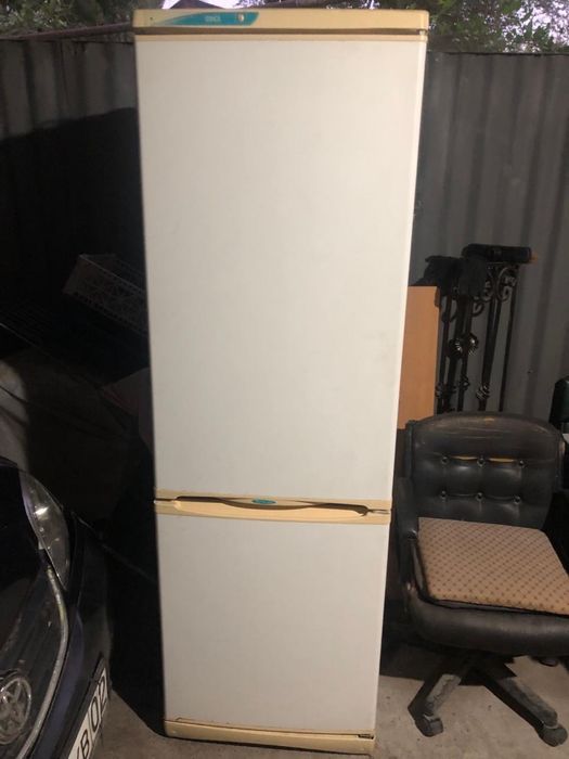 Холодильник Stinol