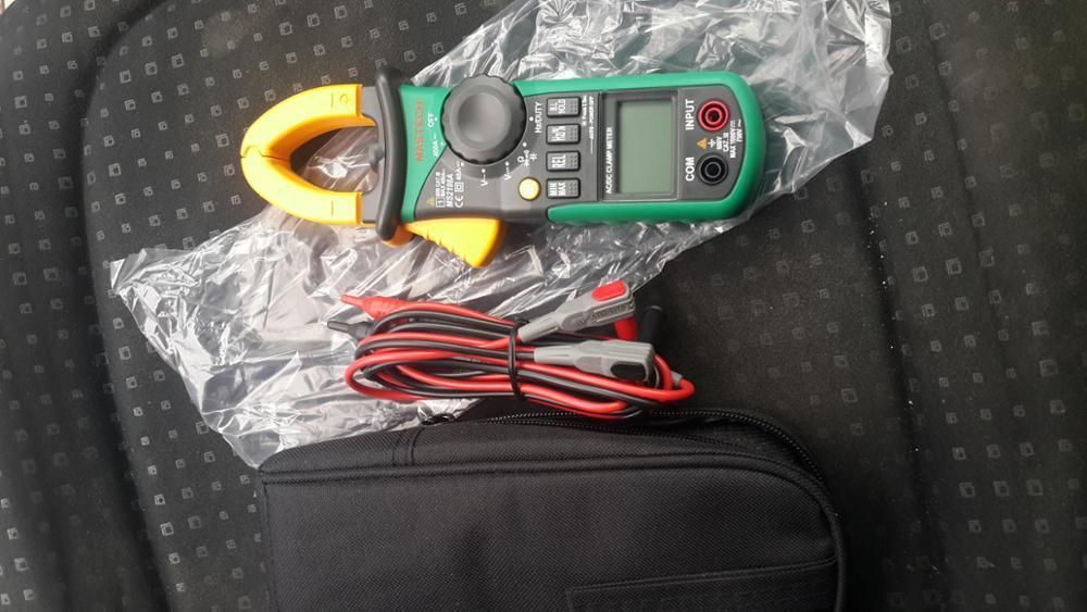 Амперклещи за прав и променлив ток MASTECH MS2108 ампер клещи волтмер