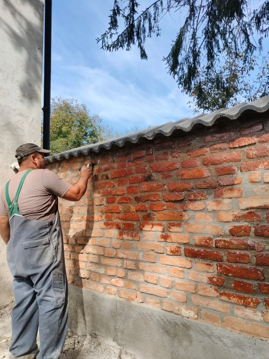 Servicii: construcții renovări case, apartamente