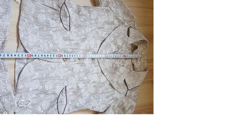 Costum dama hermosa mar 42 ca nou