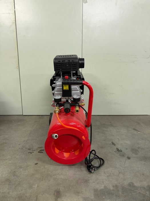 Компресор  24L 1.5kW с 5м маркуч RD-AC12
