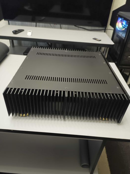 Авторский усилитель мощности.