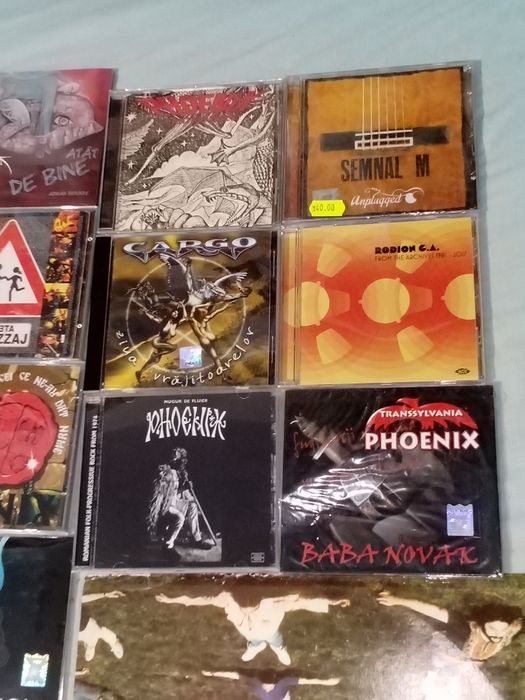 colectie cduri casete viniluri muzica romaneasca rock hip hop electro