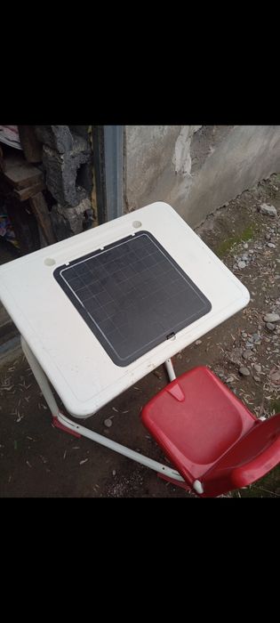 Продам школьную парту