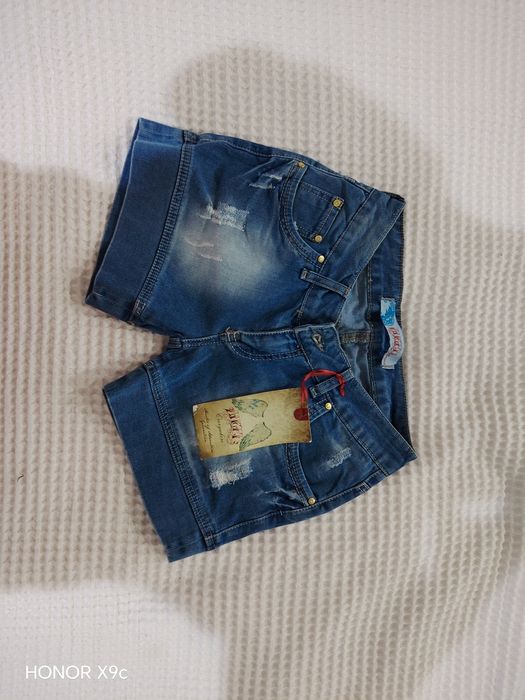 Женские новые  джинсовые шорты