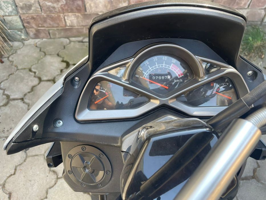 Мопед макси 180 куб