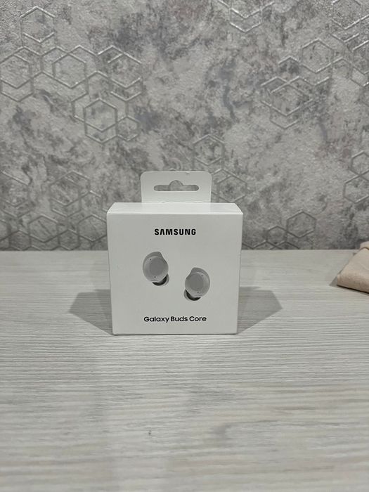 Наушник Samsung galaxy buds core