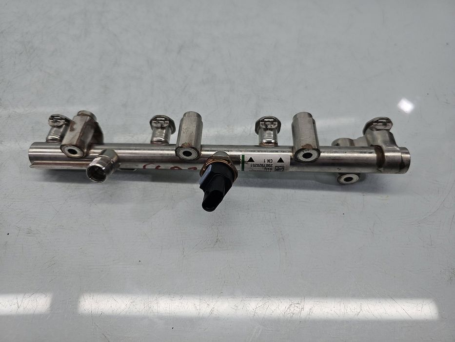 Rampa injectoare Nissan Qashqai (2) [Fabr 2013-2017] 175220286R 1.3 Be